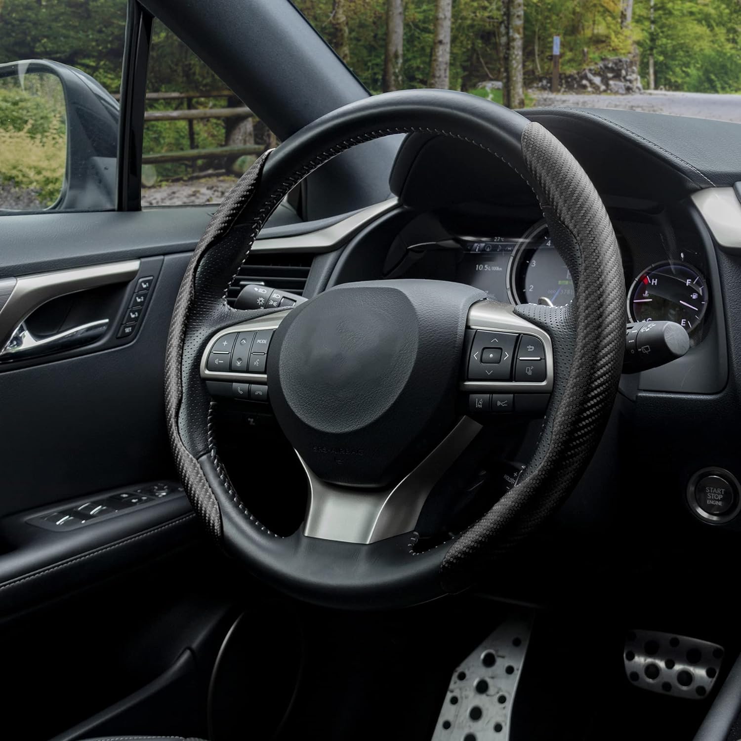 Car Carbon Fiber Anti-Skid Steering Wheel Cover